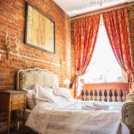 Lodzki Palacyk - Pokoje Palacowe Aparthotel