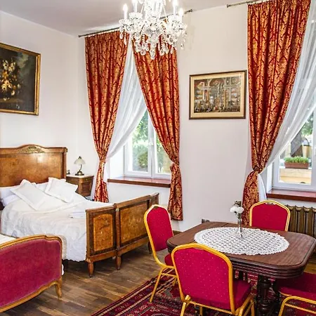 Hotel apartamentowy łódzki Pałacyk - Pokoje Pałacowe