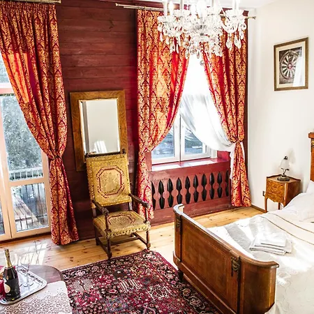 Hotel apartamentowy łódzki Pałacyk - Pokoje Pałacowe Łódź